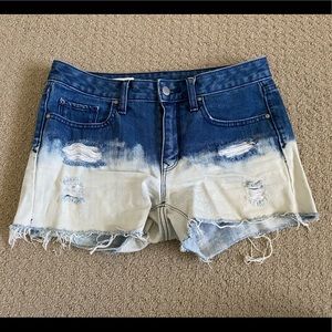 Gap Distressed Cut-Off Jean Shorts in size 26